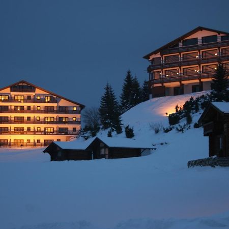 Cheile Gradistei Fundata Resort エクステリア 写真