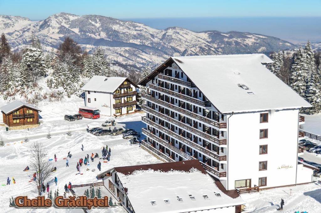 Cheile Gradistei Fundata Resort エクステリア 写真