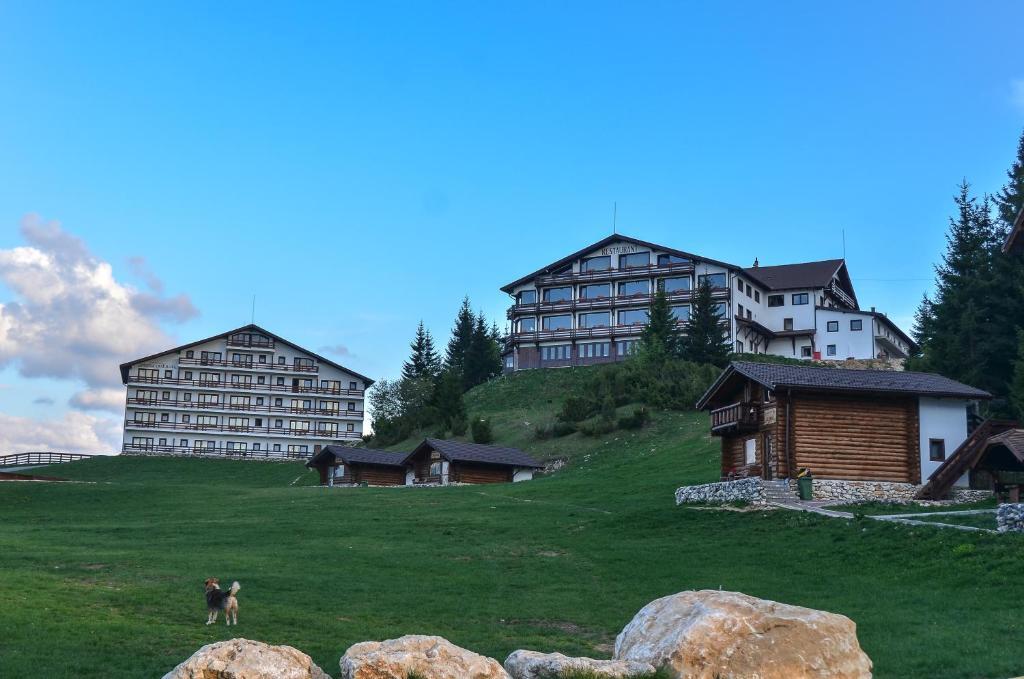 Cheile Gradistei Fundata Resort エクステリア 写真