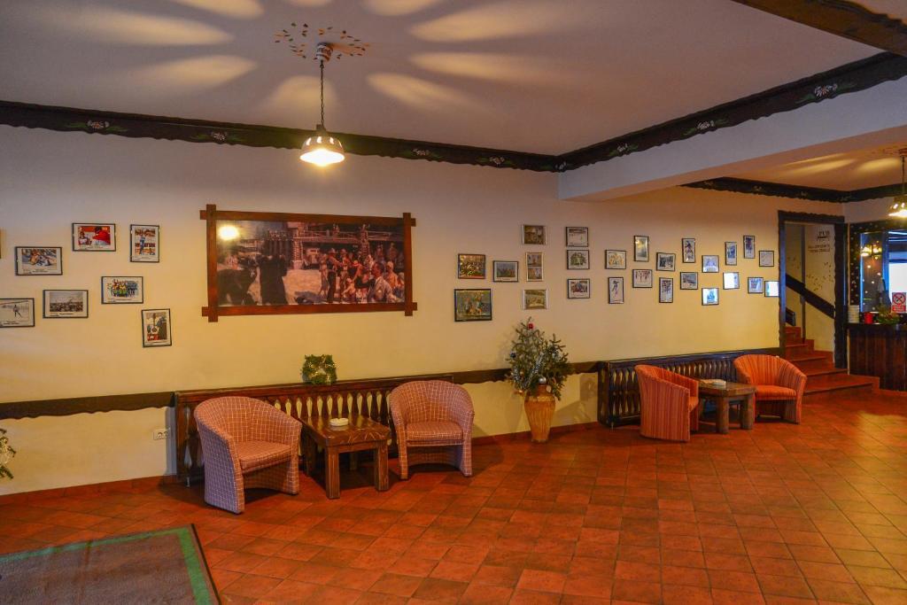 Cheile Gradistei Fundata Resort エクステリア 写真